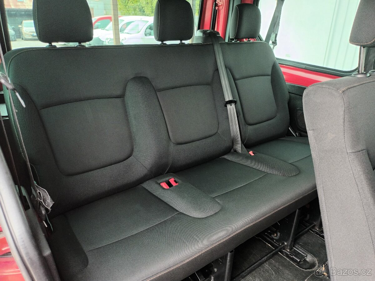 Renault Trafic 1.6dCi 70kW 8-míst ČR DPH - 13