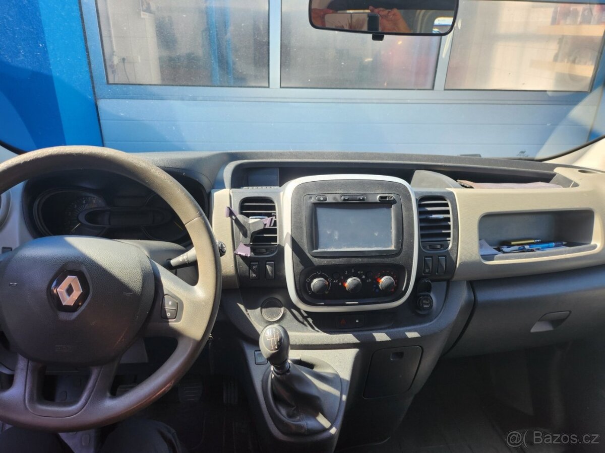 Renault Trafic 1.6 DCI 103 kw long - 13