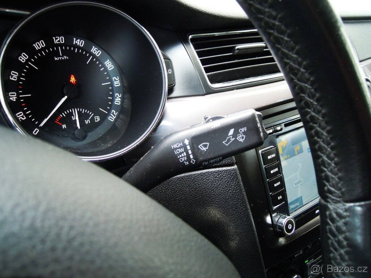 Škoda Superb, 2.0TDi SERVIS - 125KW - 13