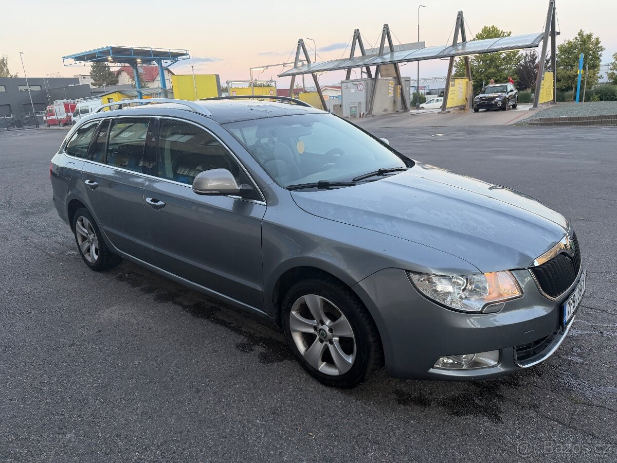 Škoda Superb 1.8 TSI (118 kW) - 13