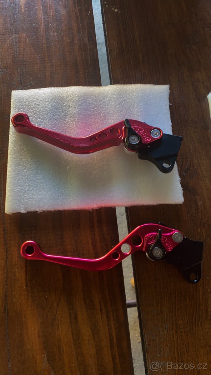 Držák na mobil,závažíčka do řídítek ,páčky - 13