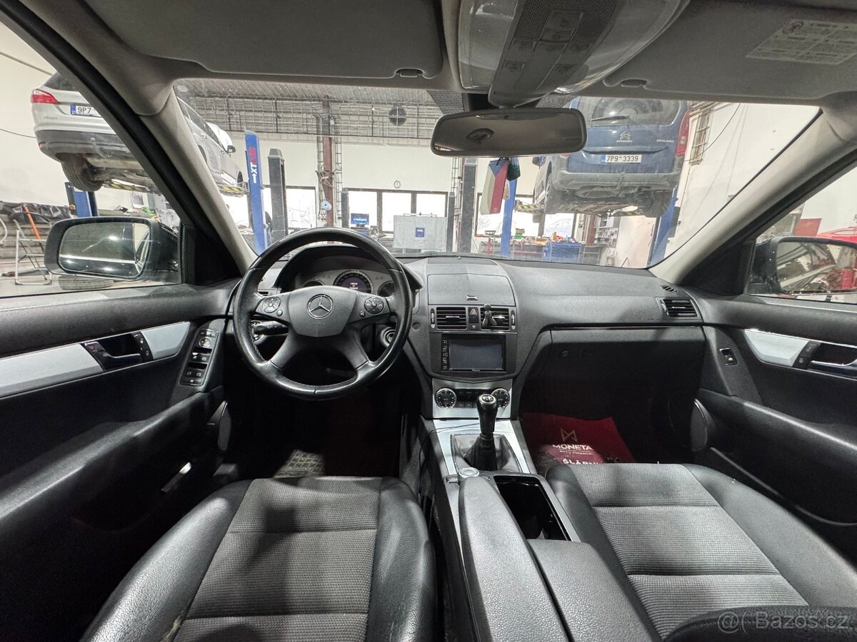 Mercedes Benz třídy C - 13