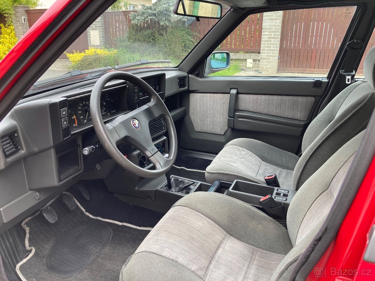 Alfa Romeo 75 1,6 i.e. - 13