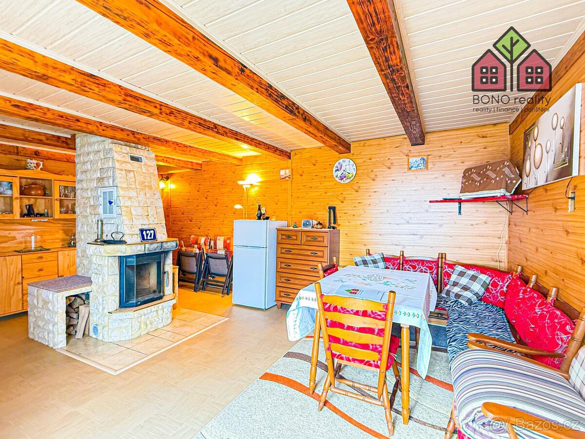 Chata, OV, dispozice 4+kk, plocha 90 m2, zahrada 581 m2, per - 13