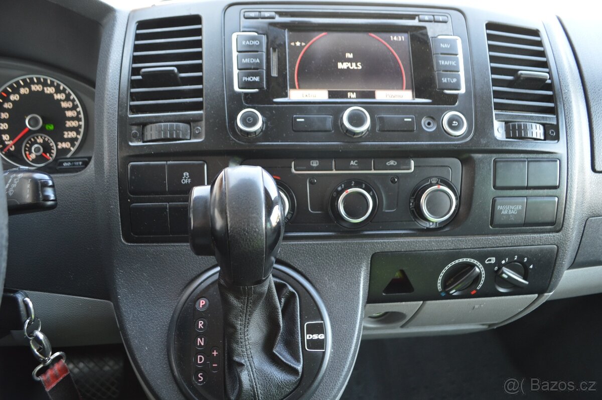 VW T5 Transporter 2.0 Tdi 103kw DSG 9 míst long - 13