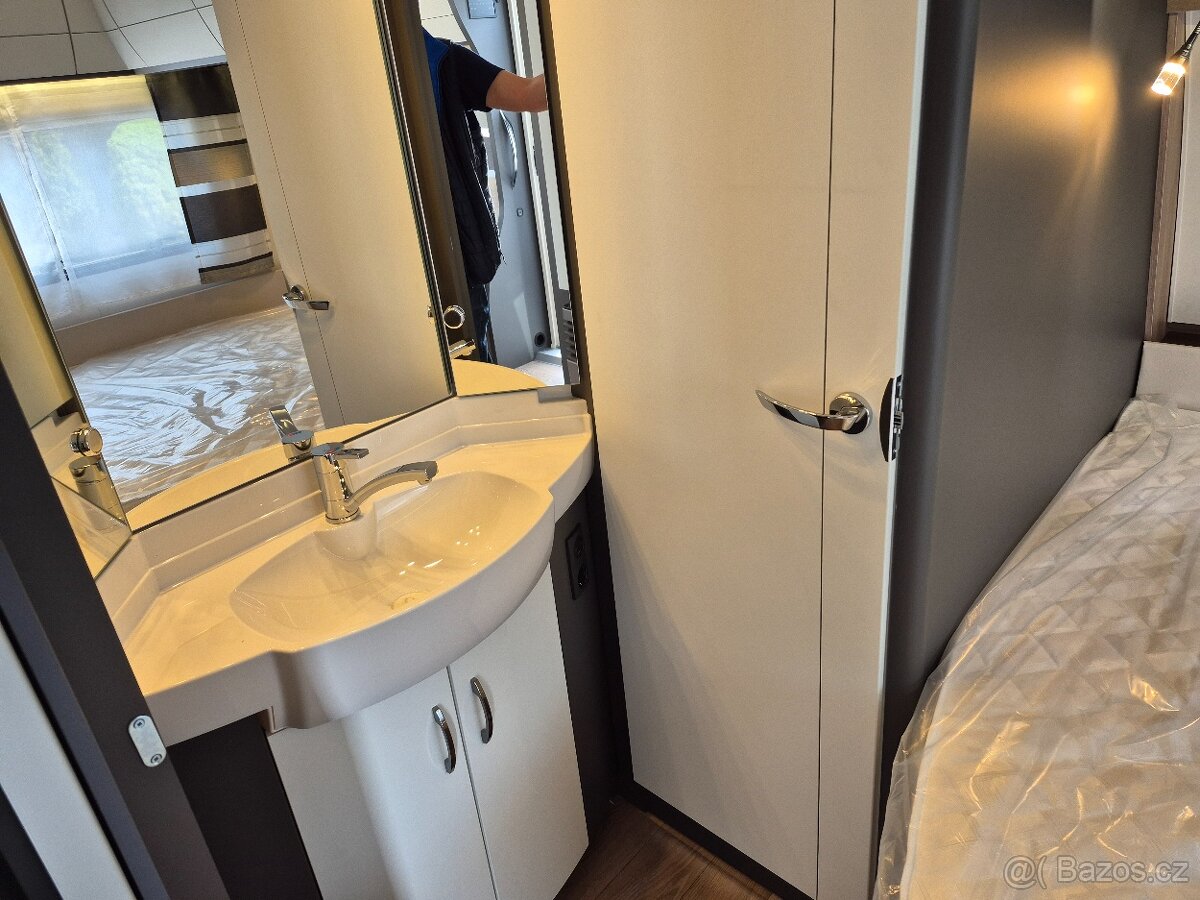 Nový obytný přívěs Hobby Excellent Edition 460 UFe - 13