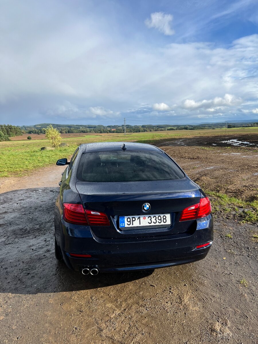BMW 530d xDrive TOP stav - 13