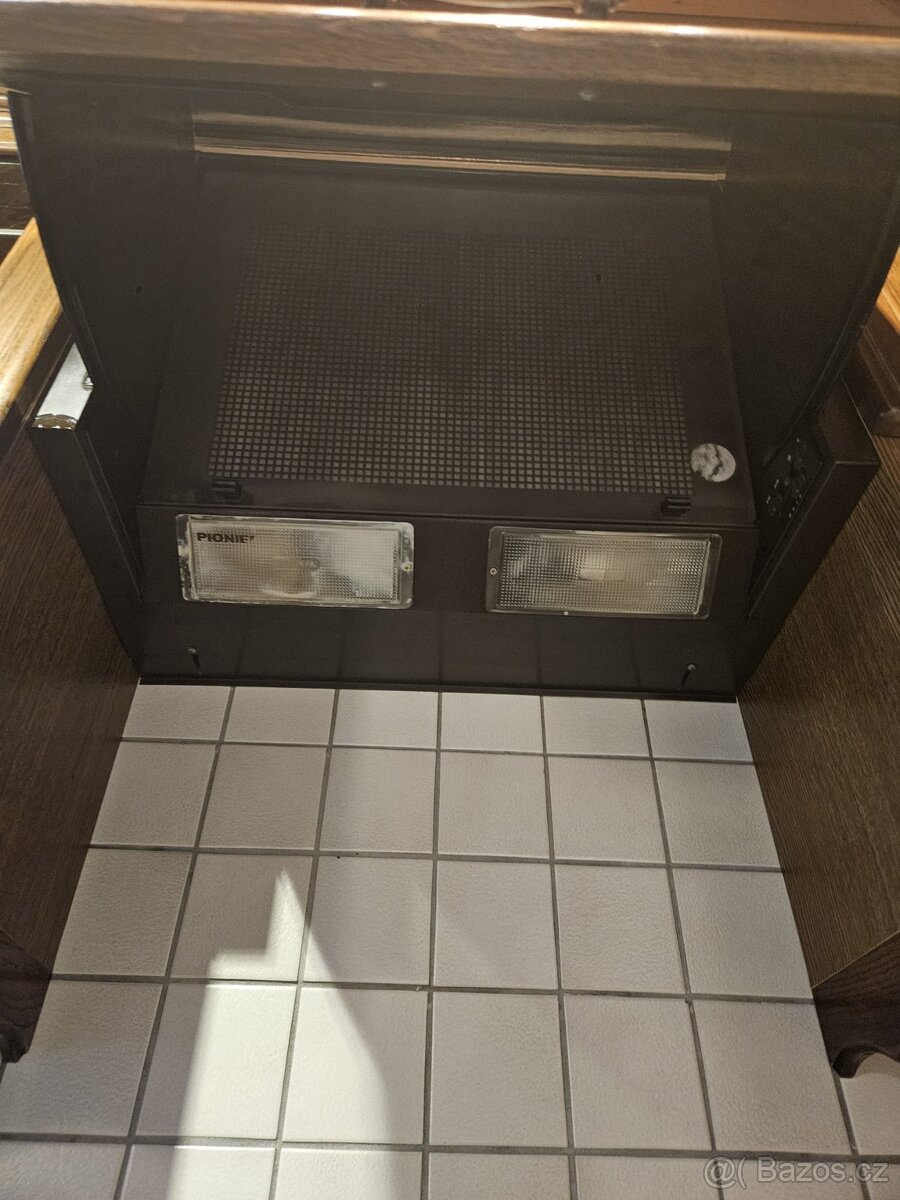 Kuchyňská linka ( REZERVACE ) - 13