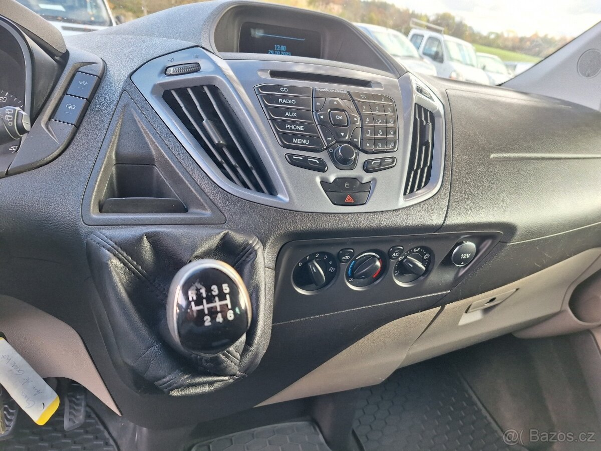 Ford Tranzit Custom Long 2.2Tdci rv.2014 5 mist - 13