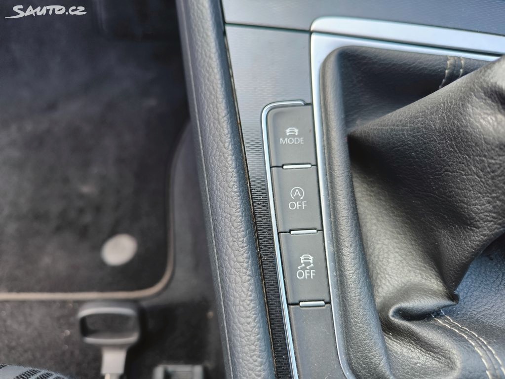 Volkswagen Golf, GTD 2.0 TDi - 13