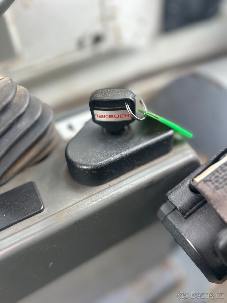 Takeuchi tb216 rok 2018 - 13