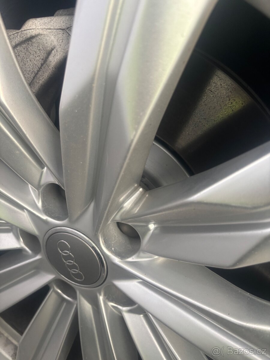 predám audi a8 4.2 TDI 283kw V8 quattro - 13