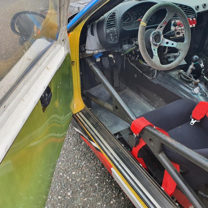 Prodám BMW E36 2,5i - 13