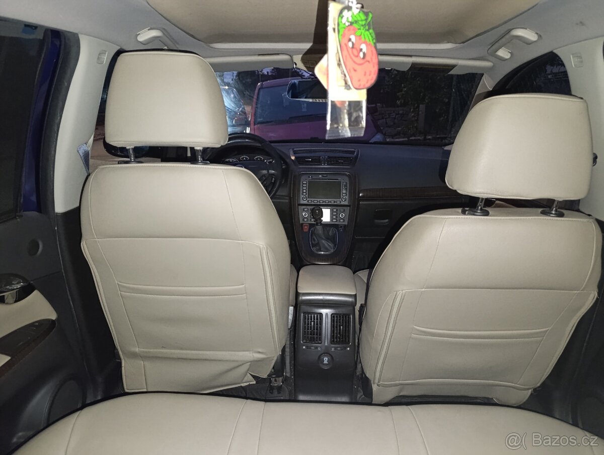 Prodám Fiat Croma 1.9 diesel Multijet 110KW - 13