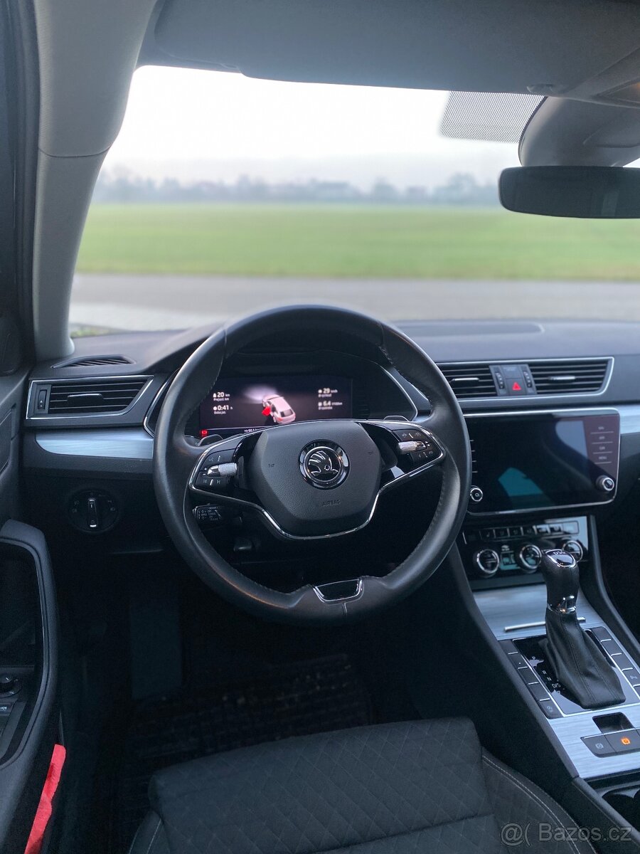 Škoda superb combi 3fl 2.0TDI SCR DSG 2022 - 13