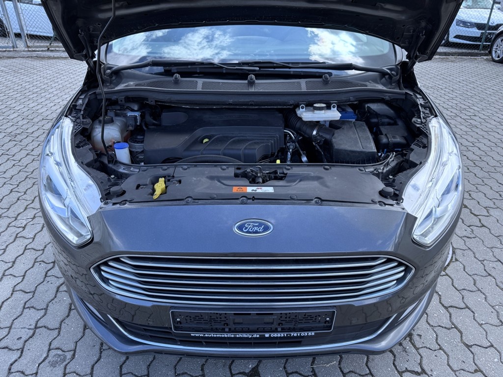 Ford Galaxy, 2.0 TDCi 155 kW Titanium 7 míst - 13