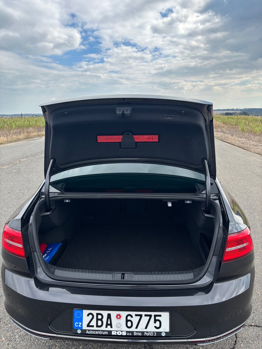 VW Passat B8 - 13