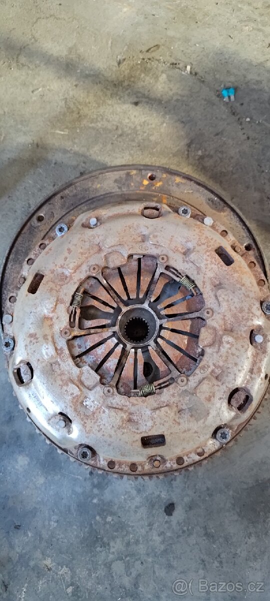 Volvo V40 D3 2.0 110 kw R.v. 2015 124000km - 13