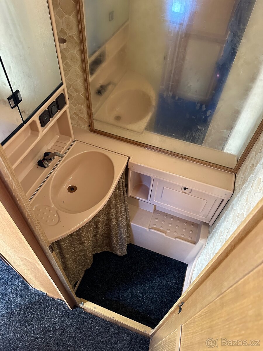 Karavan Fendt Diamant - 13