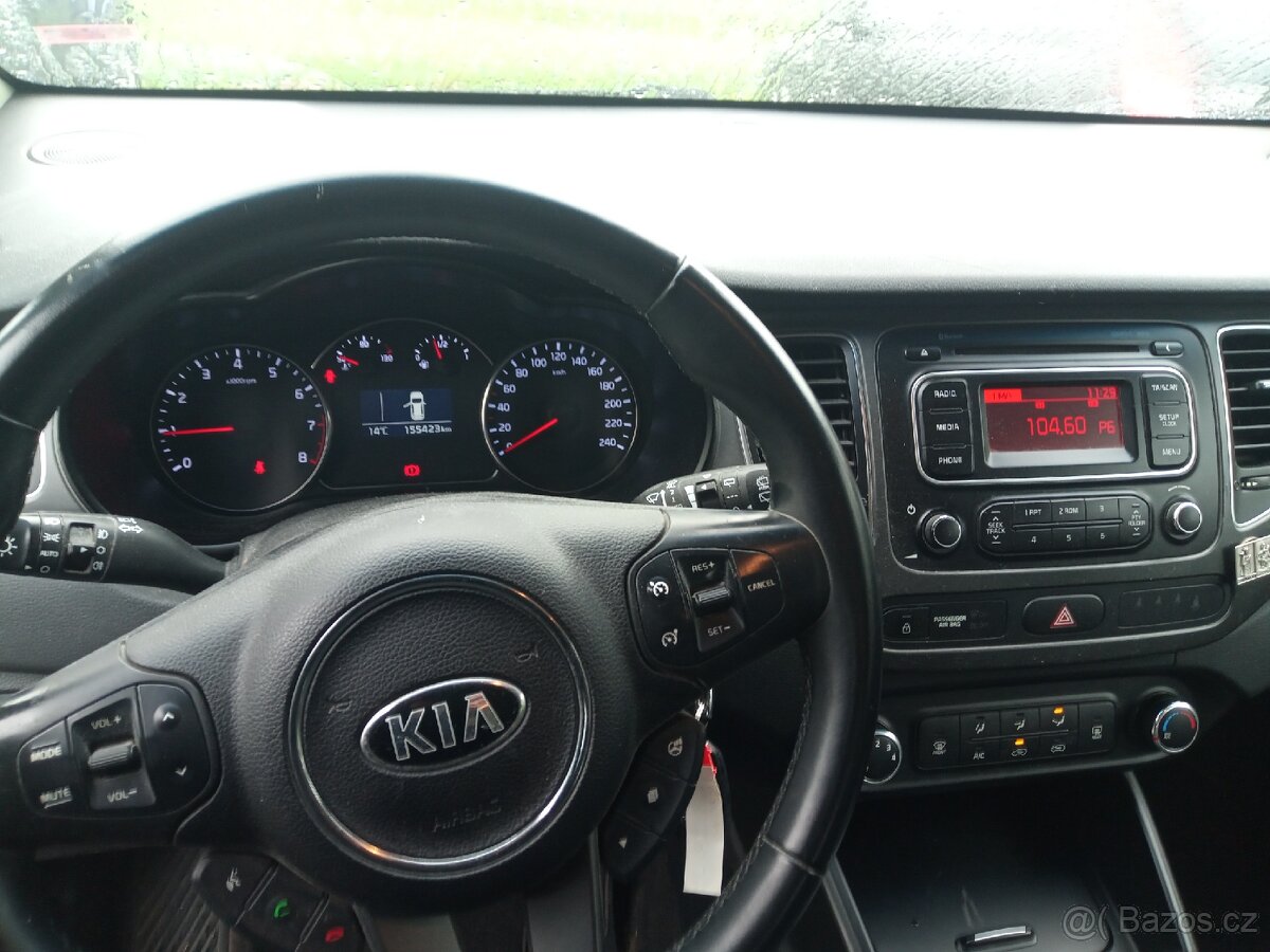 Kia carens - 13