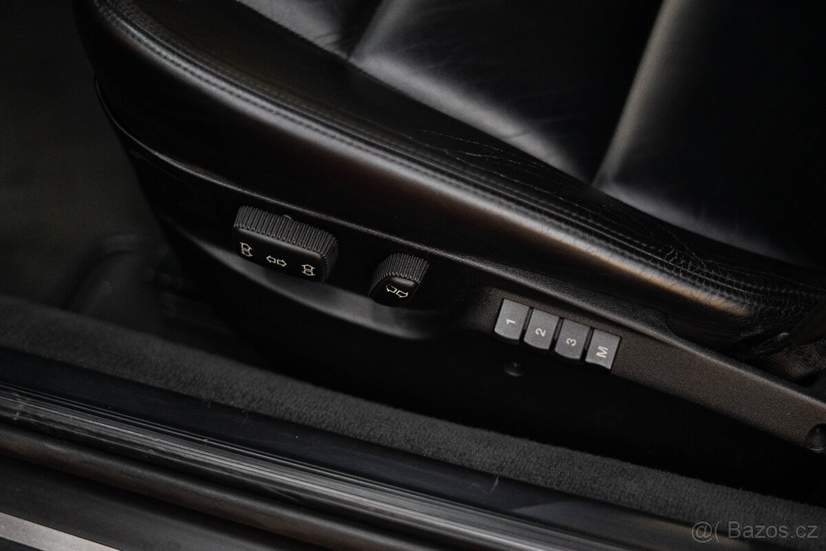 BMW Rad 8 850i - 13