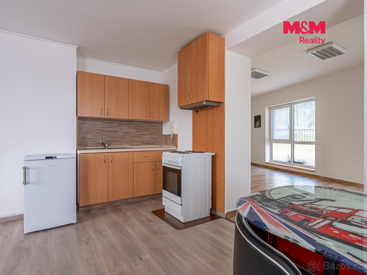 Pronájem skladu, 212 m², Postupice - 13