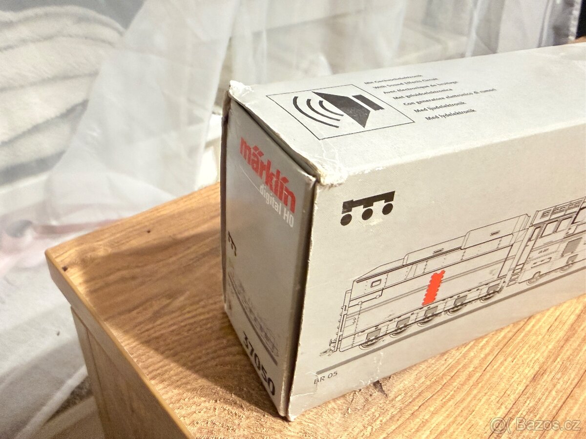 Modely vláčků a vagony - 13