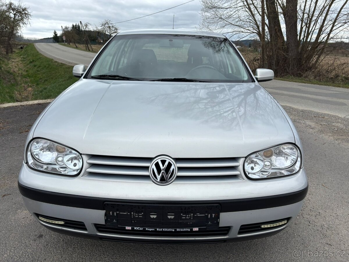 Vw Golf IV 1,4i 55kw - 13