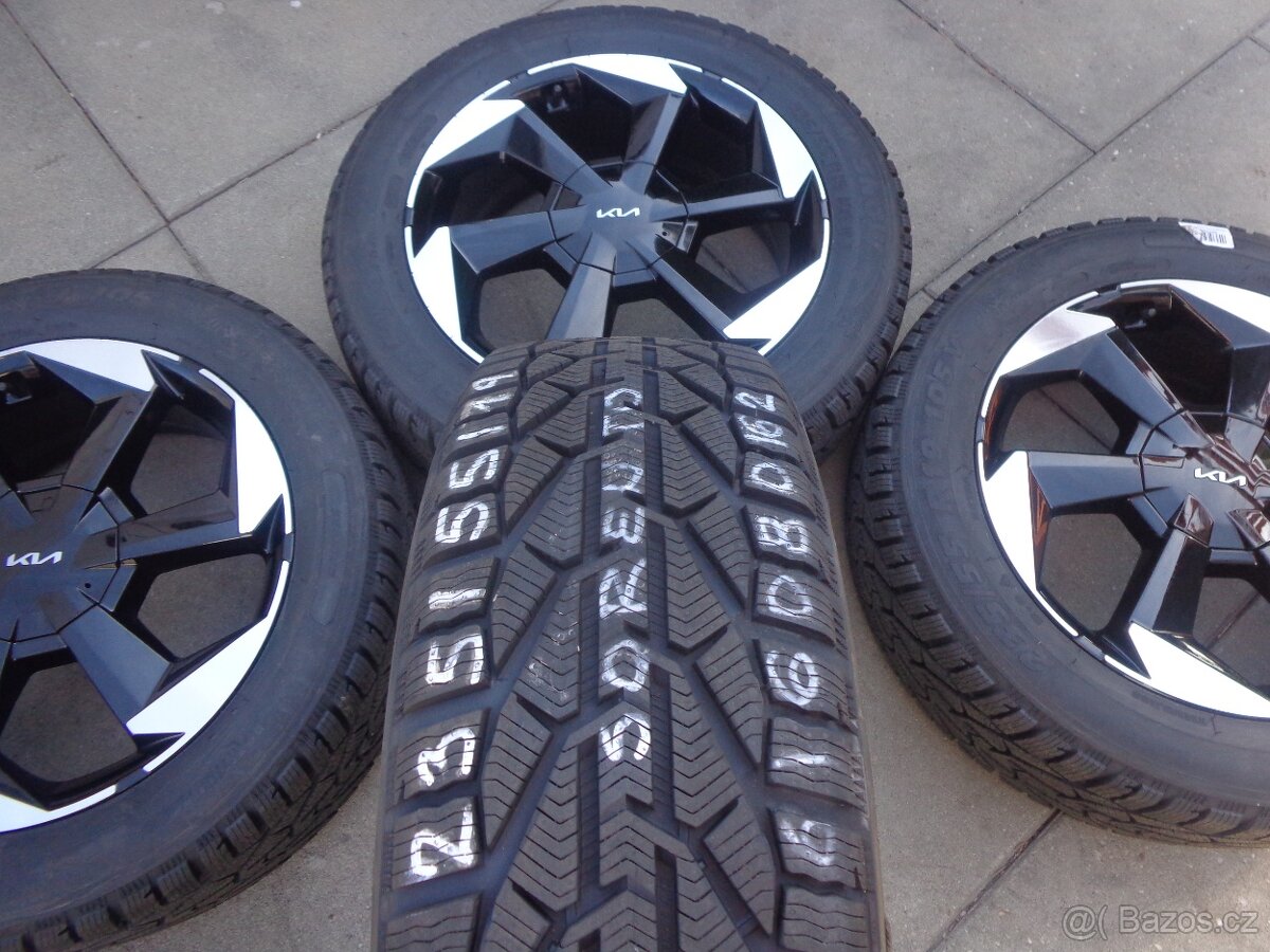 Kia Sorento zimna sada kol s TPMS 19" - 13