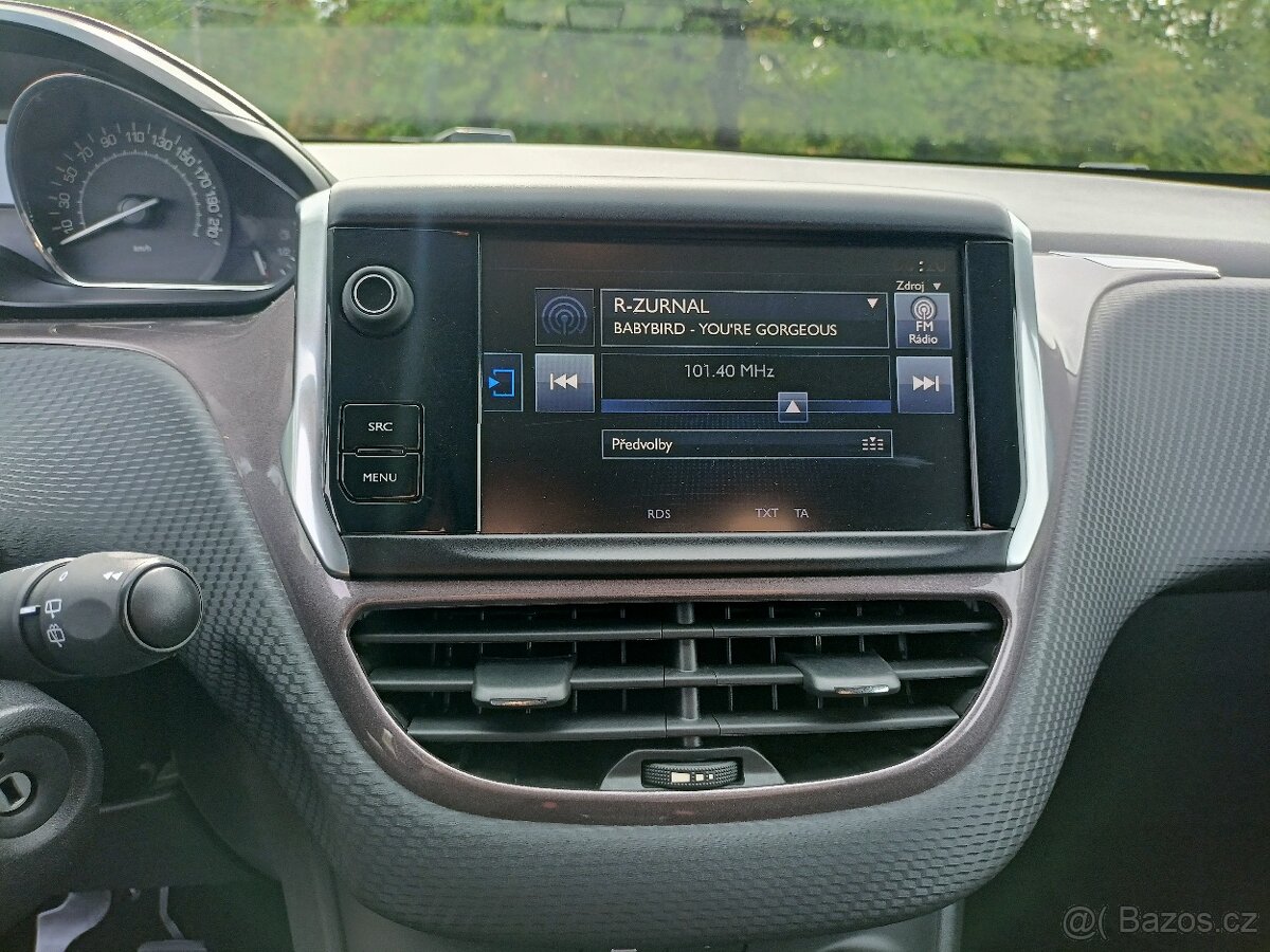 Peugeot 2008 1.2 VTi STYLE - 13