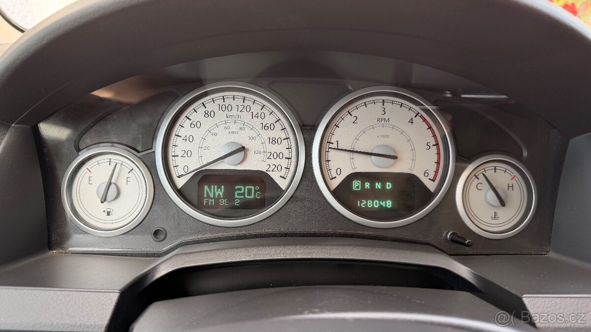 Chrysler Grand Voyager 2.8 CRD 120kW - 13