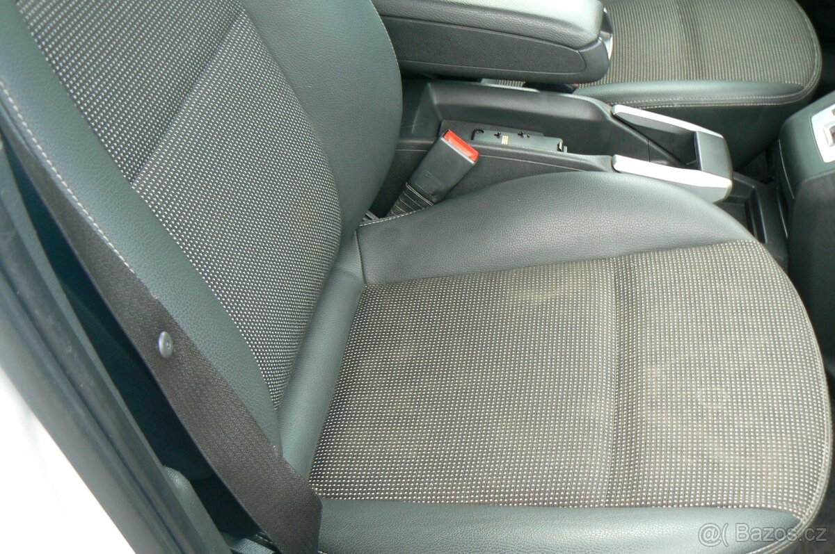 Opel Zafira 1.9CDTi -2010 -7 míst - 13