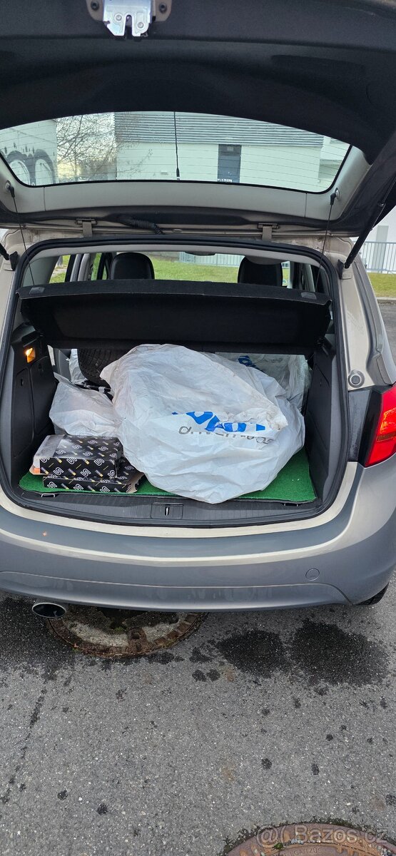 Opel Meriva 1.4 benzín 77kw - 13