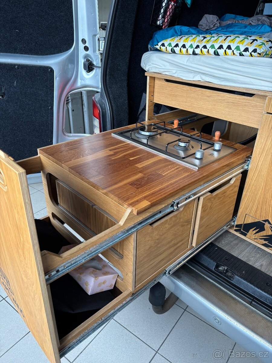 VW T5 camper, 2012 103KW - 13
