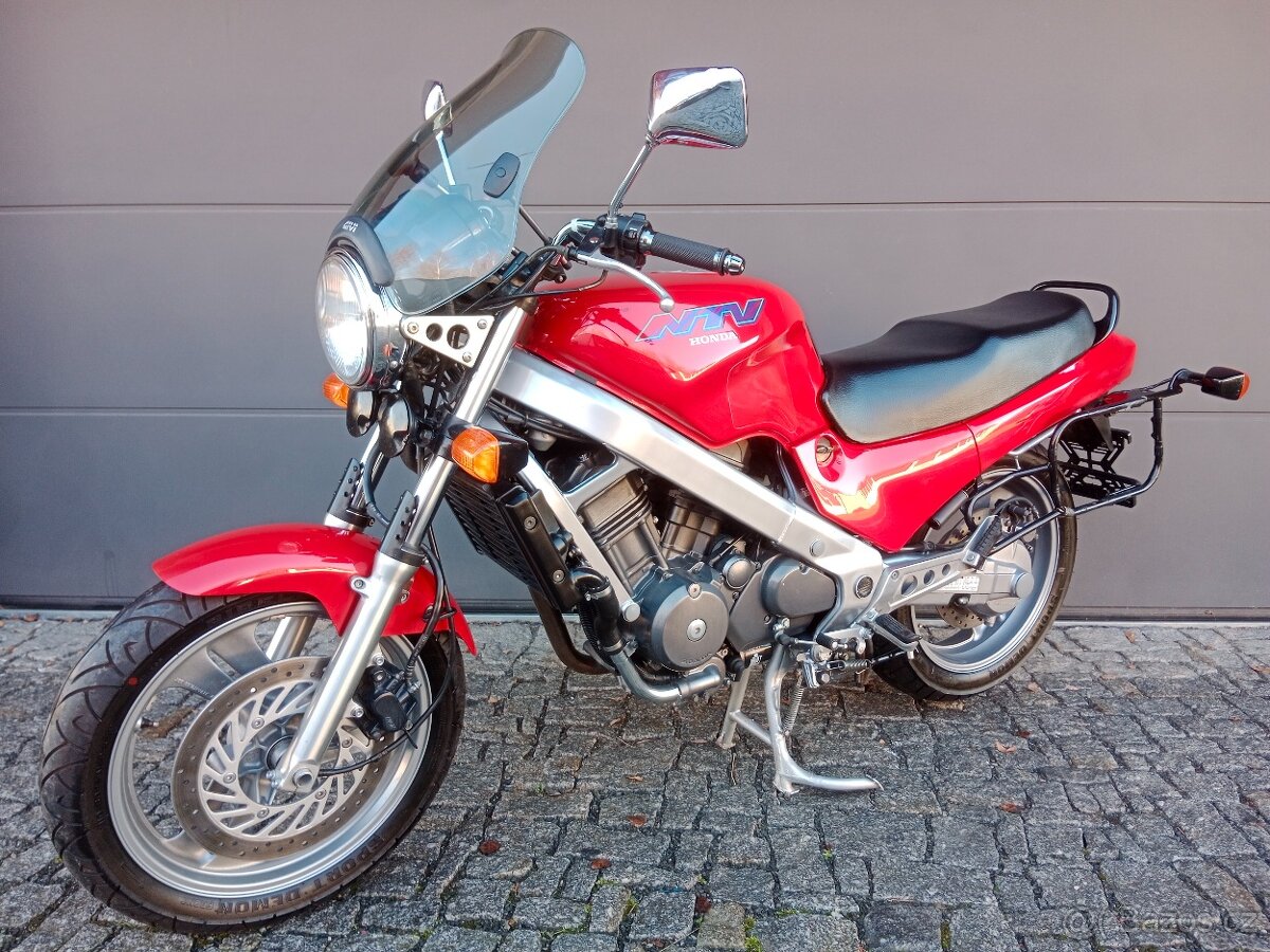Honda NTV 650 Revere r.v.1996 2.Majitel, Po Servisu.. - 13
