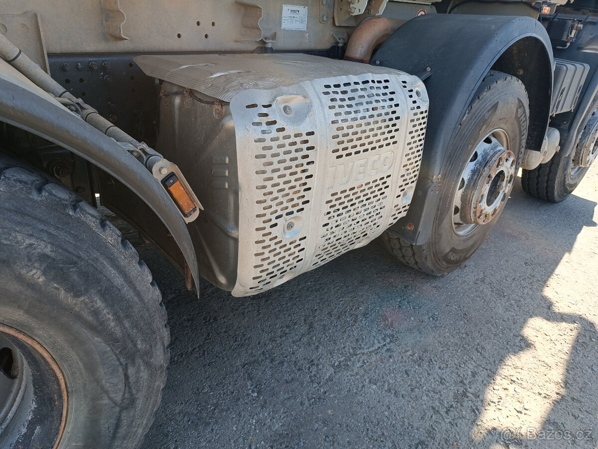 Iveco Trakker AD410T Sklápěč S1 SCHMITZ 2019 32t km - 13