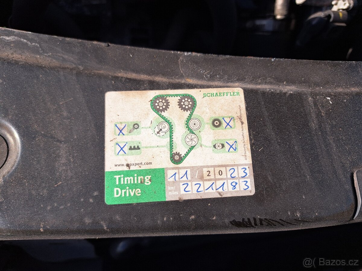 Škoda Octavia 2 RS Facelift, 2.0 TDI, 125 kW, CEGA, navi - 13