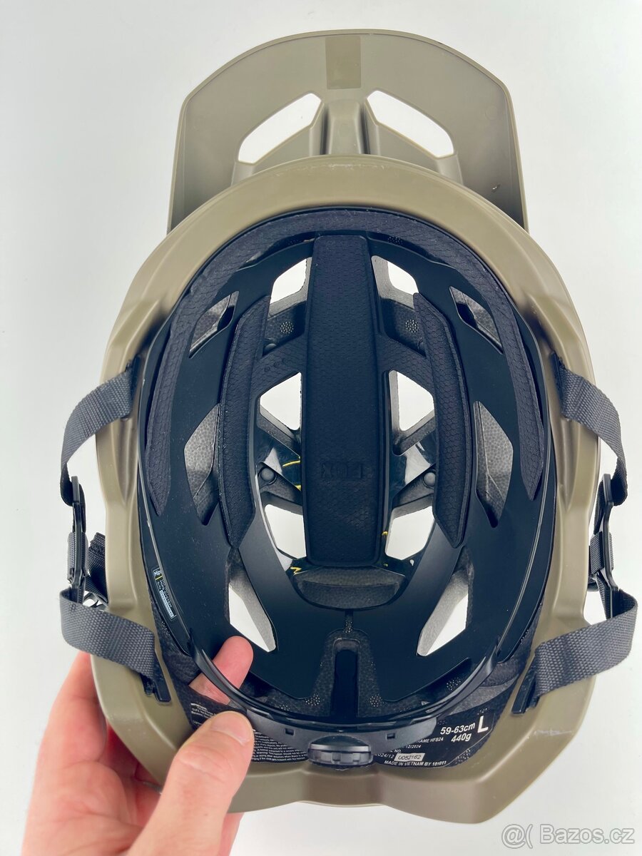 Přilba FOX MIPS - top stav, vel. L - 13