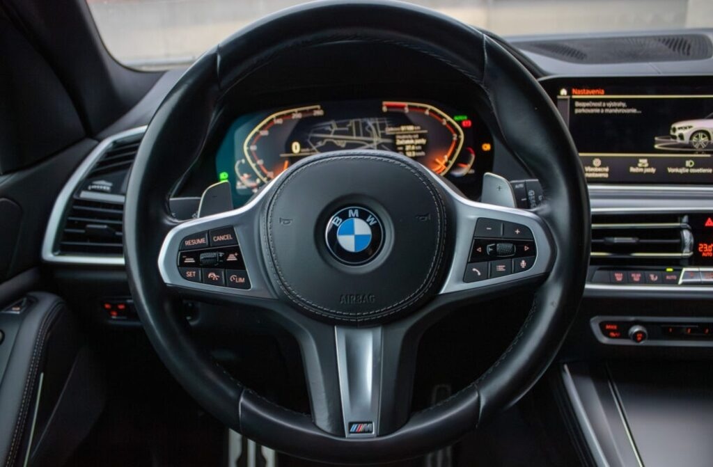 BMW X5 xDrive30d mHEV - 13