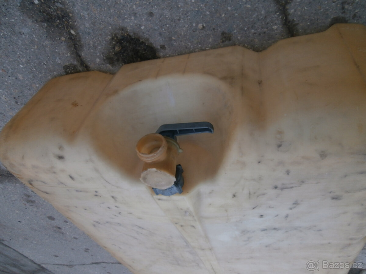 Pítko, krmítko, napájení dobytka, bazének 300 kč - 13