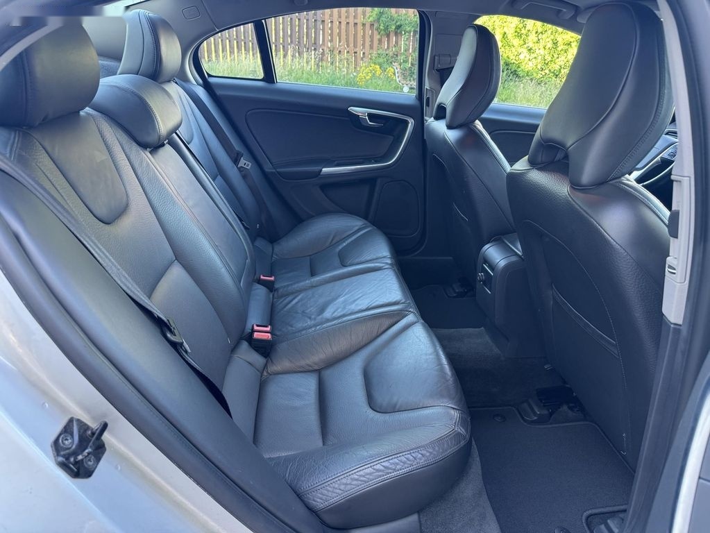 Volvo S60,D3 - 13