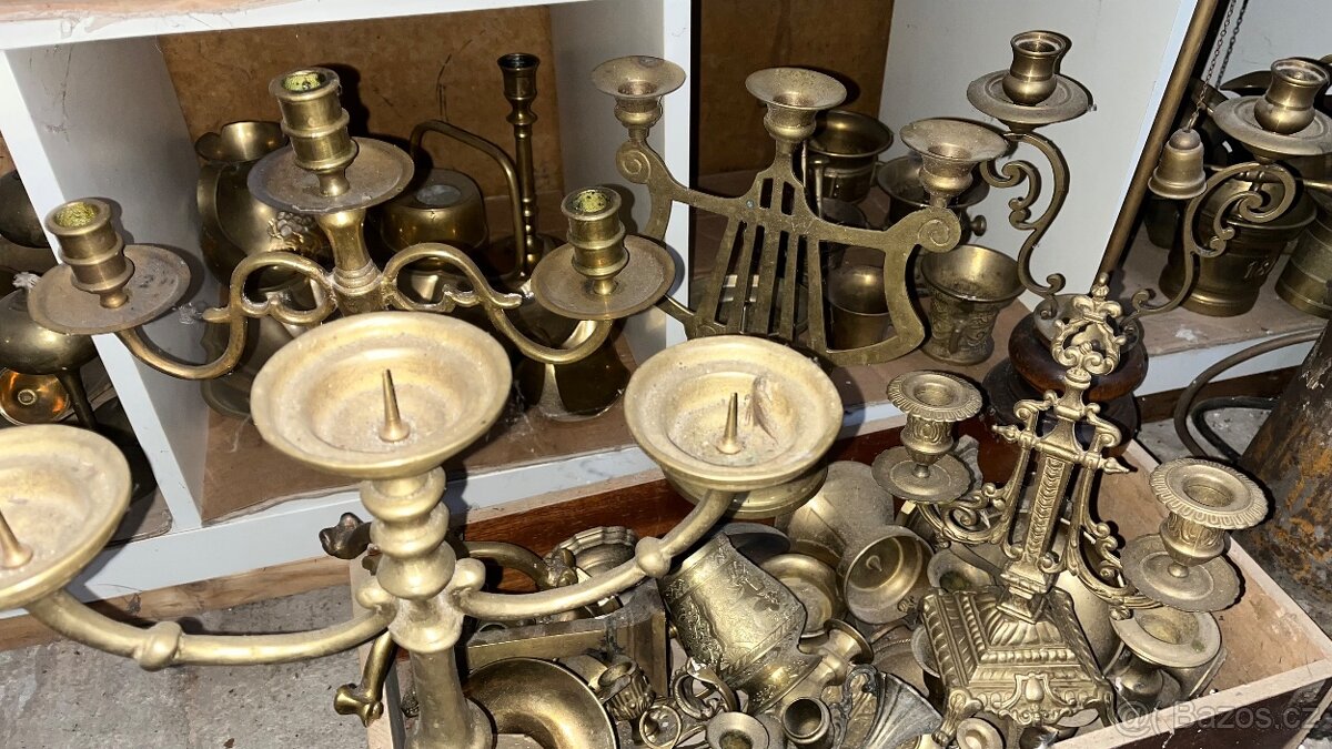 Sbírka mosazných předmětů - 13