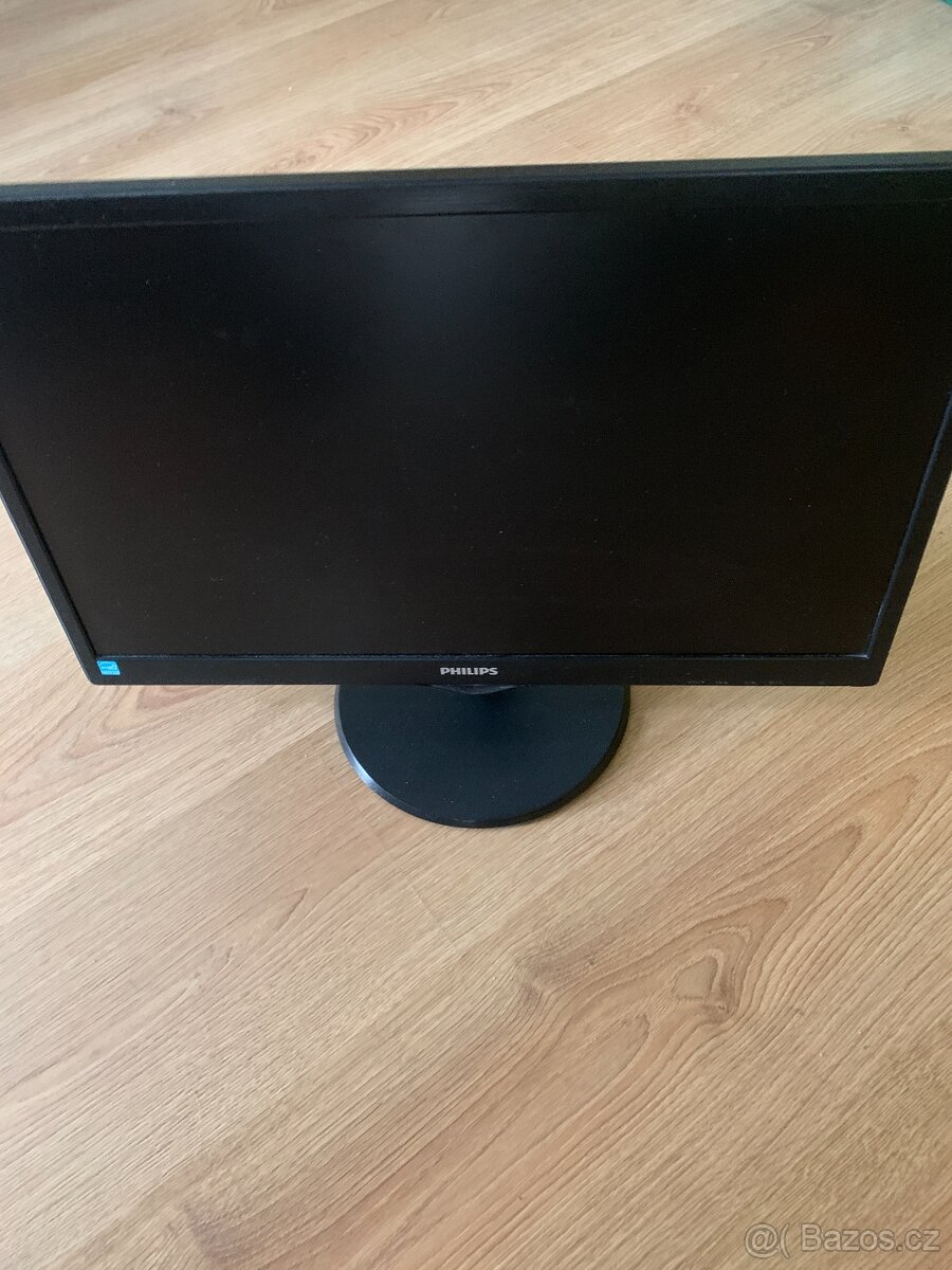 LCD monitor 21 / 22 palců x 6 - 13