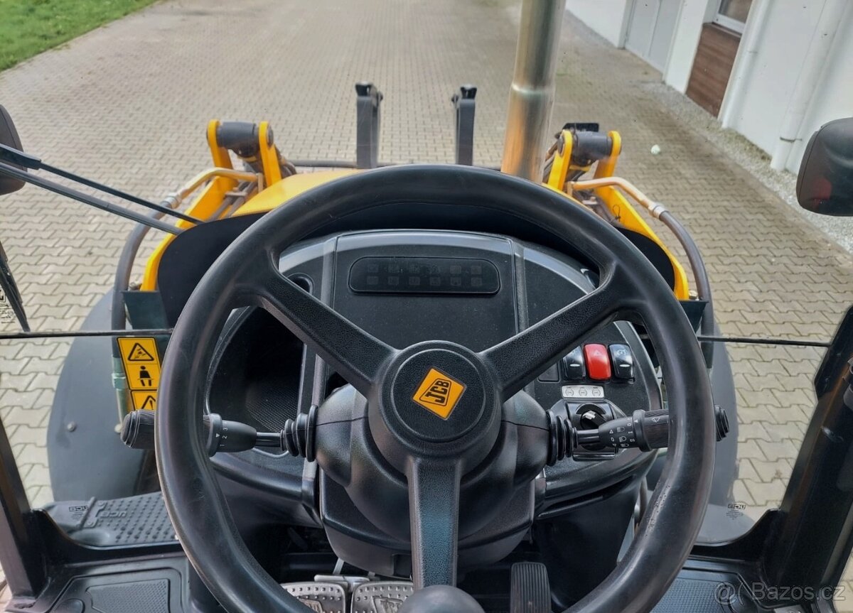JCB 3CX Contractor - 13