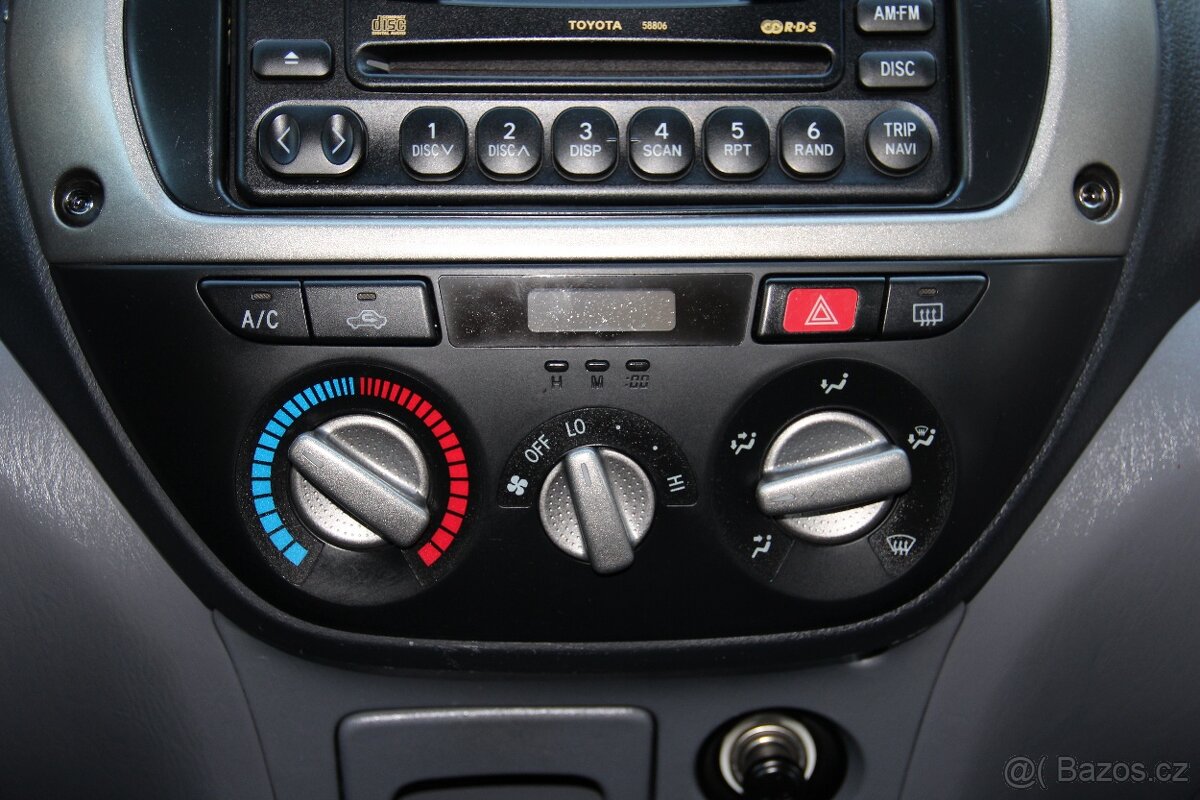 Toyota RAV4 2.0D-4D 116PS Spezial 4x4 - 13