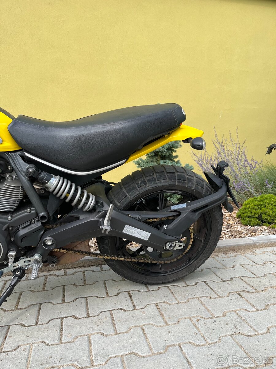 Ducati Scrambler 800 ICON - 13