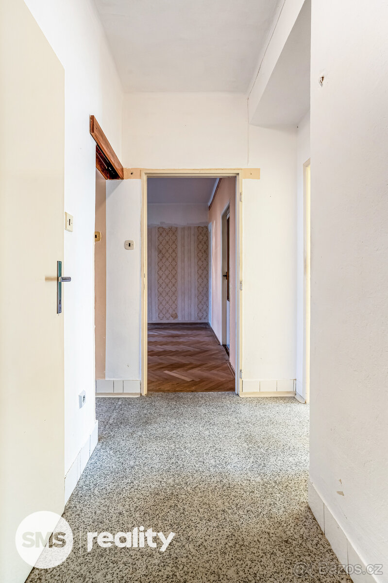 Prodej bytu 4+1 ve skvělé lokalitě - 13