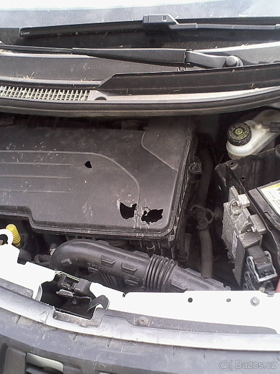 renault twingo 1.2 55kw,r.v.2012,204000km. - 13