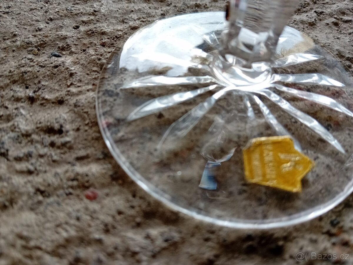 Křišťálové sklenice, nekolik sad - 13