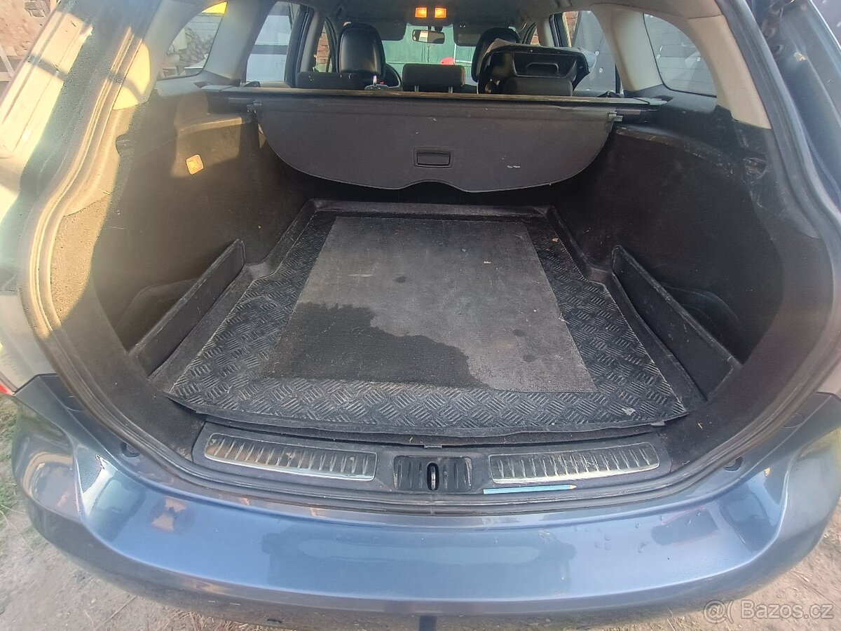 Toyota Avensis t27 - 13